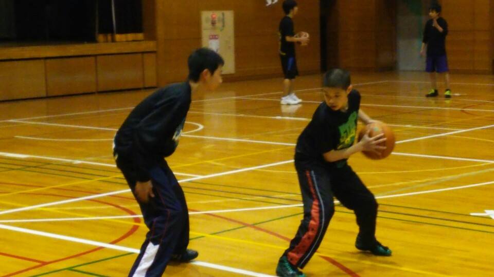 ふじみ野ふぁいぶるクラブ 木曜小中学生バスケ教室